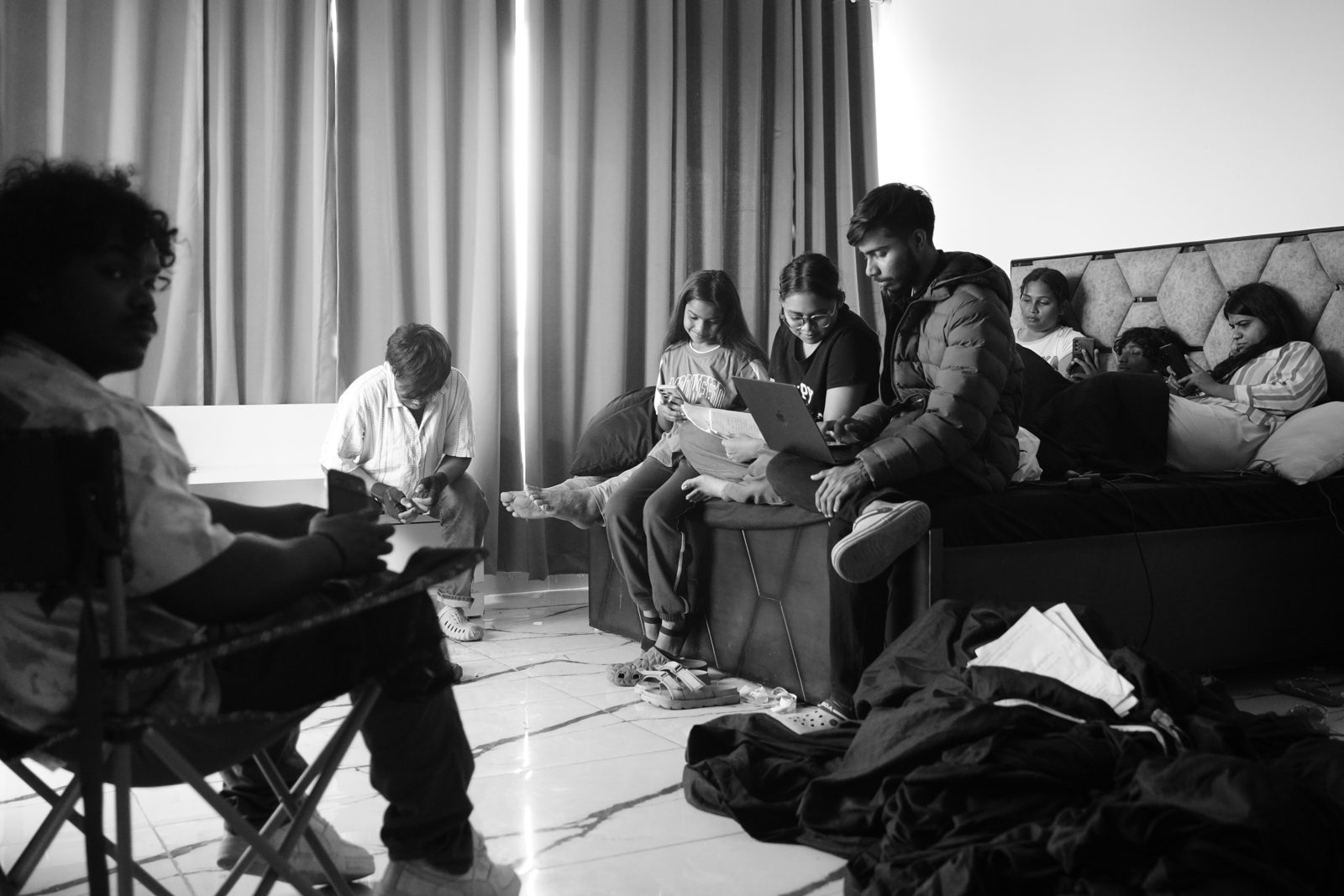 Behind the scenes — On The Move